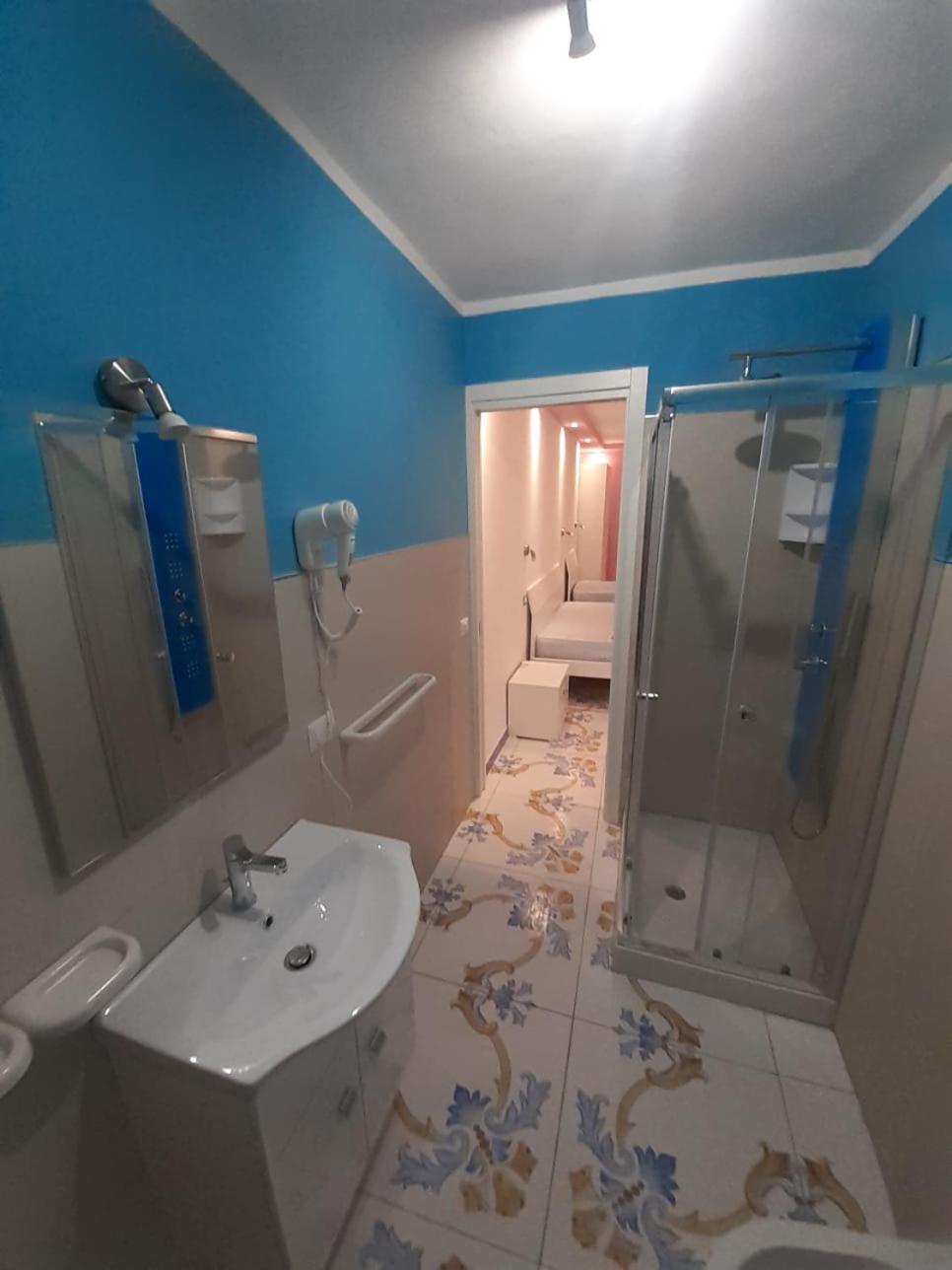 Case Vacanze Azzurra Marina di Camerota Rom bilde
